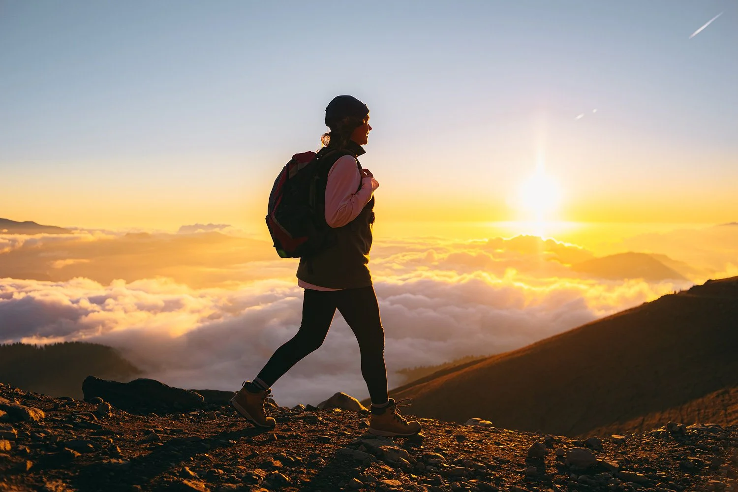 mindful healthy budget travel lifestyle